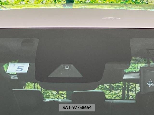 Toyota PRIUS 2020-05 222341-4