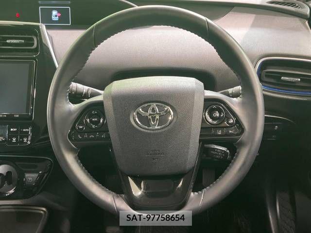 Toyota PRIUS 2020-05 222341-8