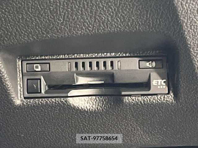 Toyota PRIUS 2020-05 222341-7