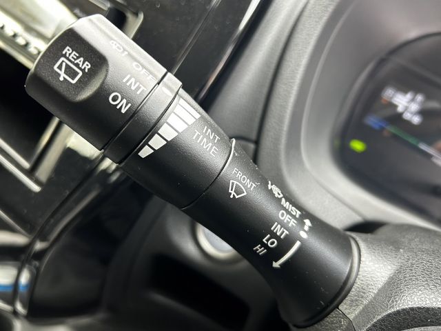 Nissan NOTE 2018-04 24145-21