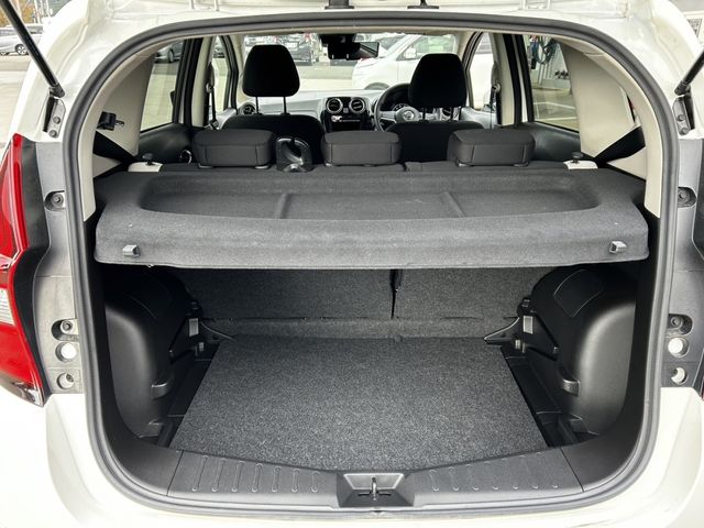 Nissan NOTE 2018-04 24145-13
