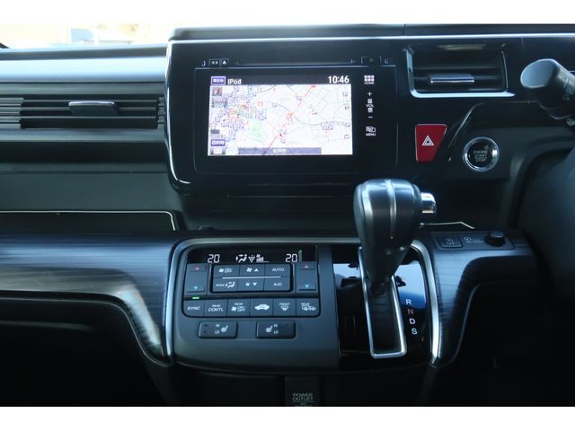 Honda e 2016-07 28237-6