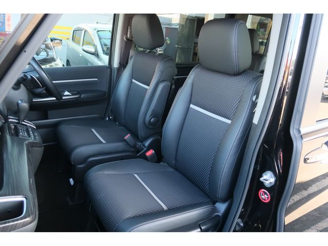 Honda e 2016-07 28237-26
