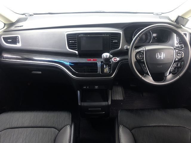 Honda ODYSSEY 2016-04 182402-1