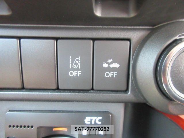 Suzuki IGNIS 2017-03 272739-18