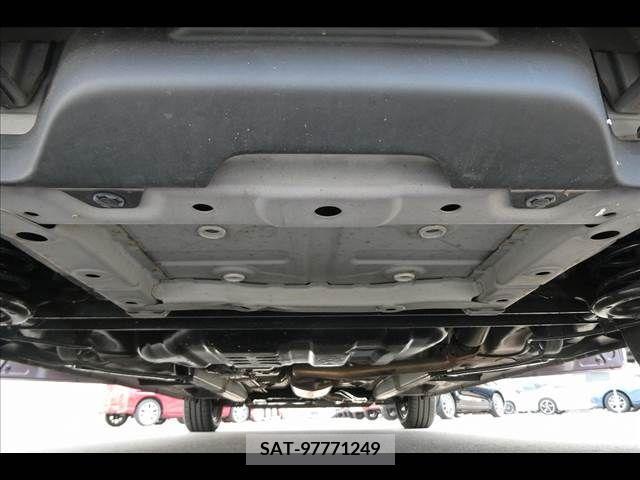 Daihatsu WAKE 2015-09 290110-13
