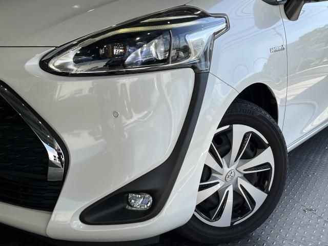 Toyota SIENTA 2018-09 188782-4