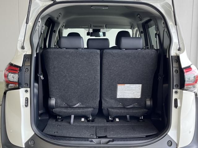 Toyota SIENTA 2018-09 188782-19