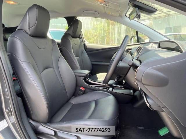 Toyota PRIUS 2022-09 366405-8