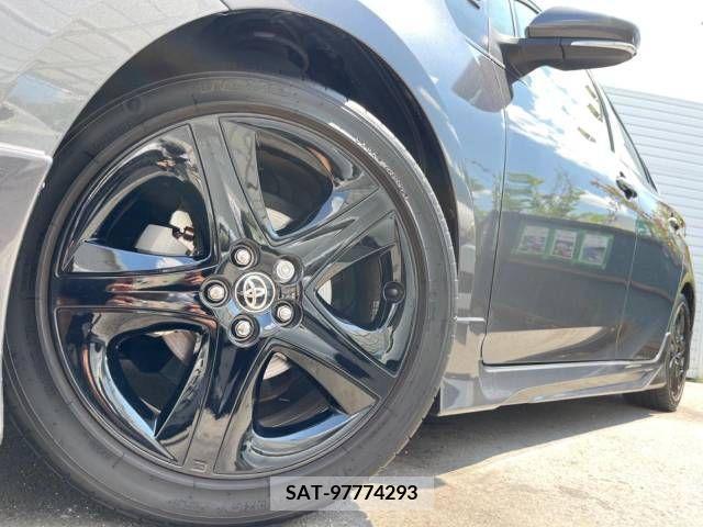 Toyota PRIUS 2022-09 366405-13