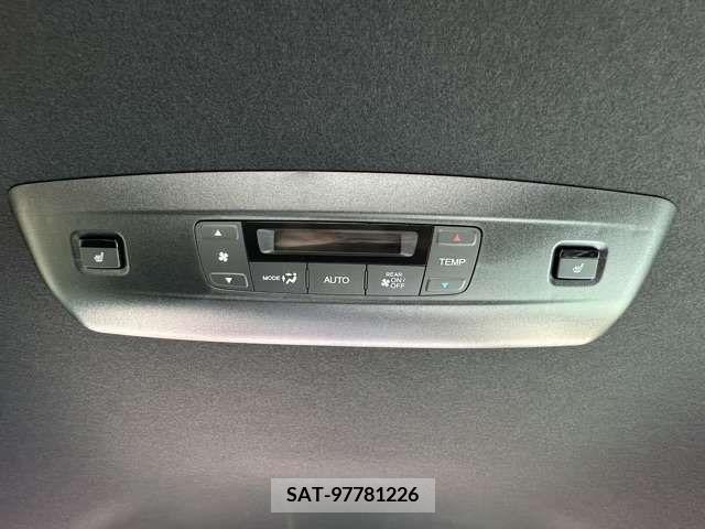Honda e 2024-01 217410-11