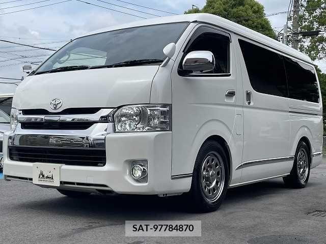 Toyota HIACE WAGON 2019-04 382496-0