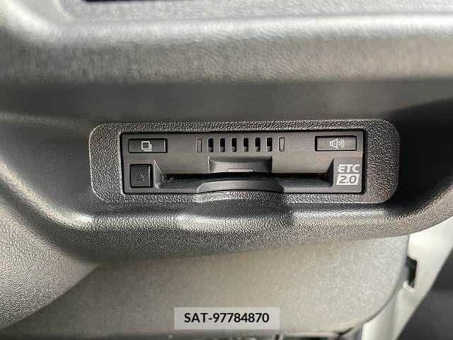 Toyota HIACE WAGON 2019-04 382496-16