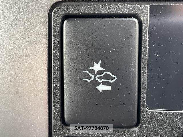 Toyota HIACE WAGON 2019-04 382496-7