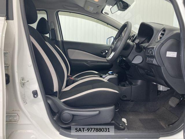 Nissan NOTE 2020-06 365366-4