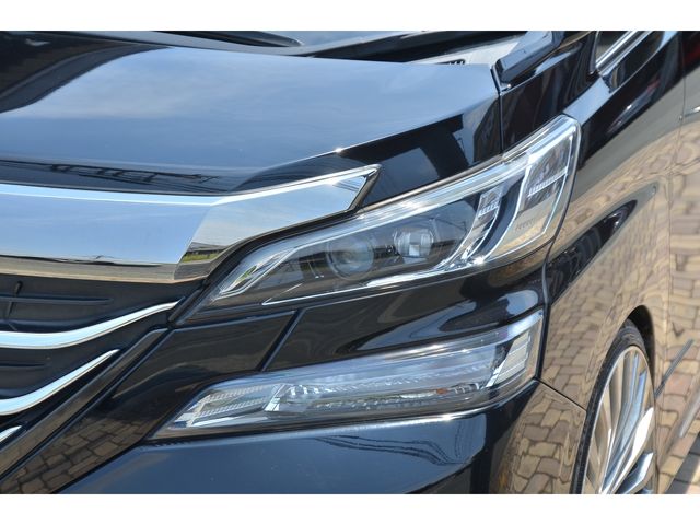 Toyota VELLFIRE 2015-06 23998-21