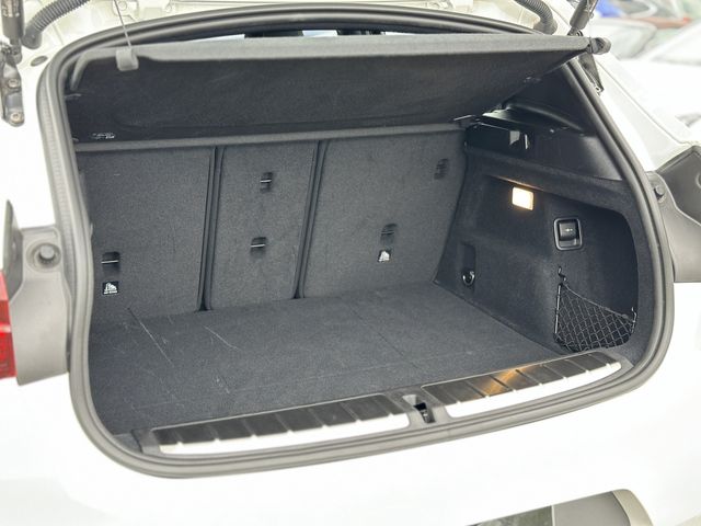 Bmw X2 2022-07 14716-18