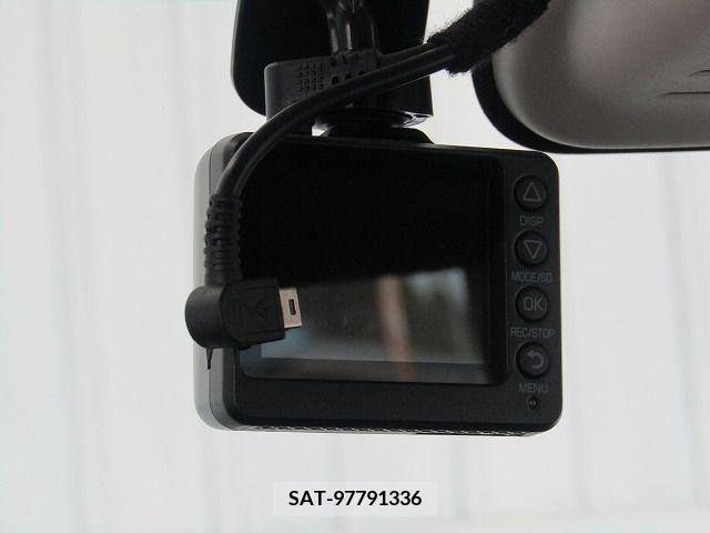 Nissan ROOX 2015-06 323779-17