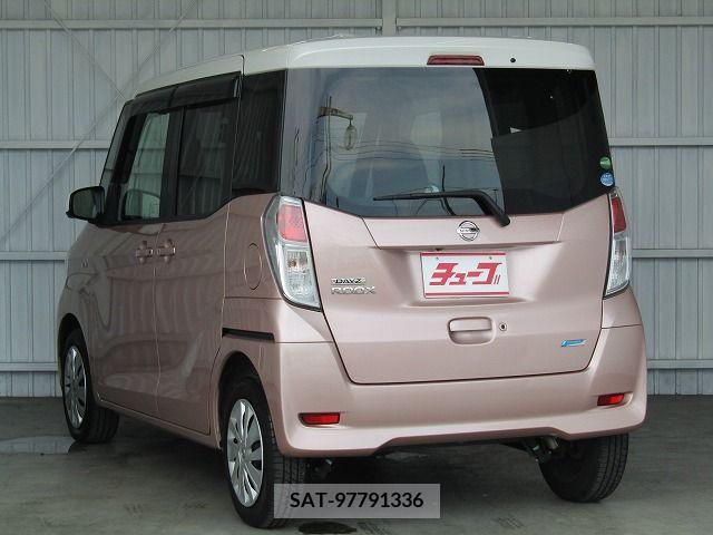Nissan ROOX 2015-06 323779-8