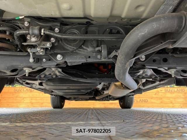 Lexus NX 2019-03 300551-18