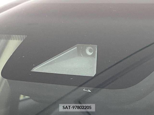 Lexus NX 2019-03 300551-4
