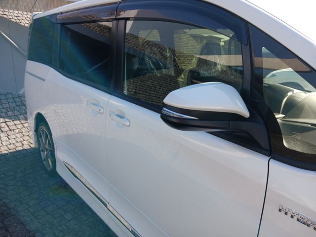 Toyota NOAH HYBRID 2017-12 17140-4
