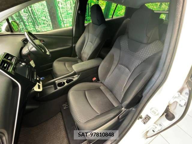 Toyota PRIUS 2018-05 339278-7