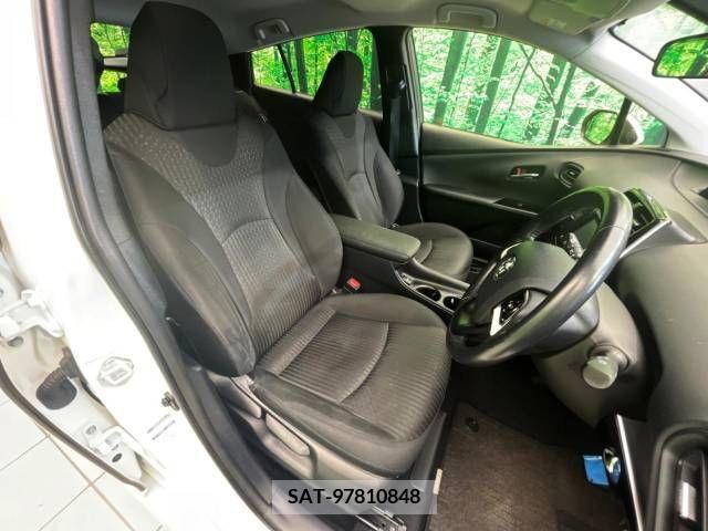 Toyota PRIUS 2018-05 339278-6