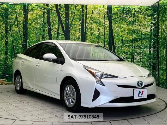 Toyota PRIUS 2018-05 339278-16