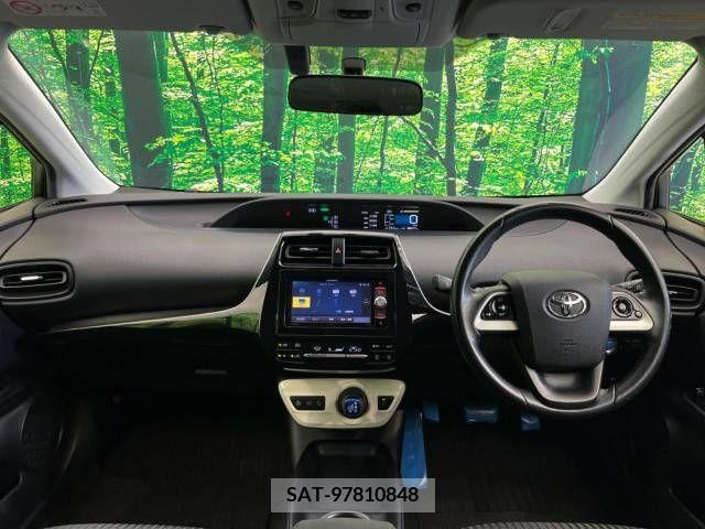 Toyota PRIUS 2018-05 339278-1