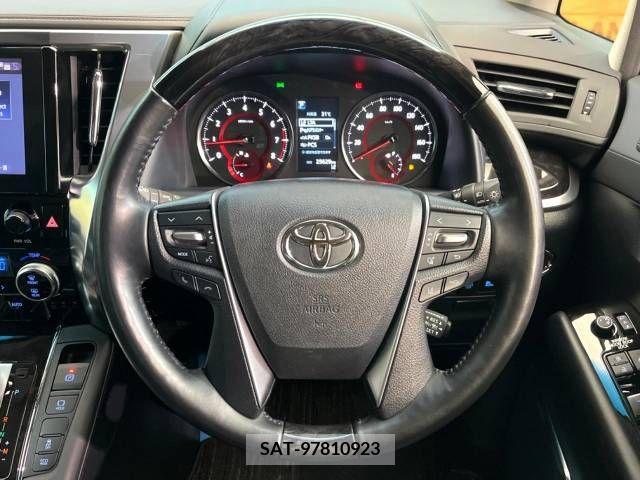Toyota ALPHARD 2021-08 341959-12