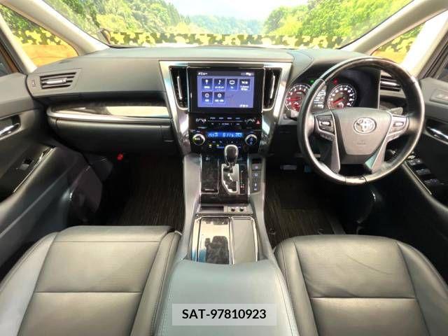 Toyota ALPHARD 2021-08 341959-1
