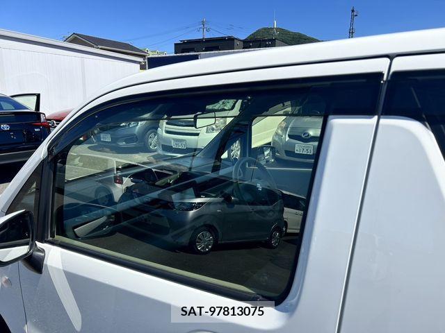 Suzuki WAGON R 2019-05 336435-3