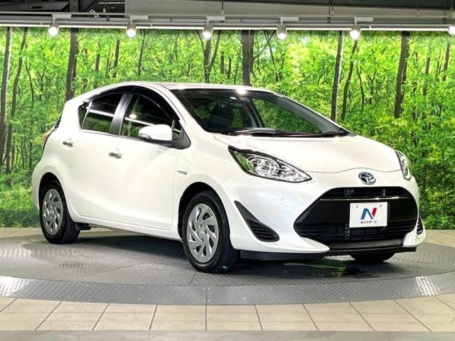 Toyota AQUA 2018-10 14218-16