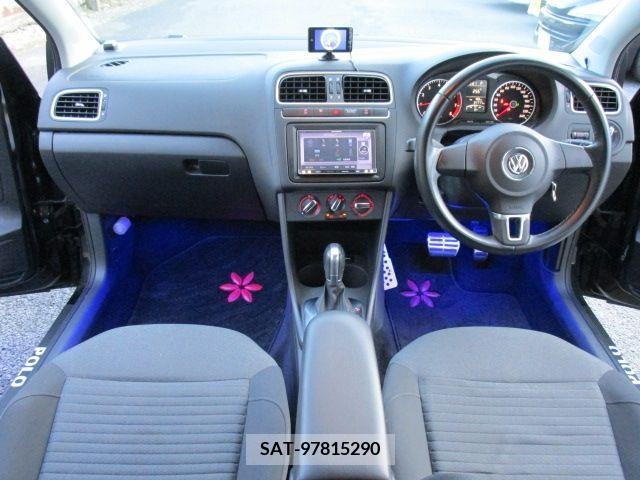VolksWagen POLO 2013-12 376338-5