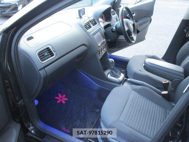 VolksWagen POLO 2013-12 376338-11