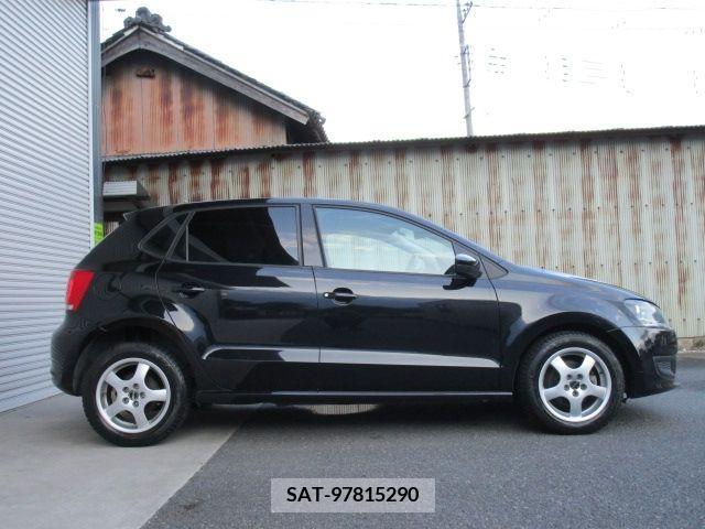 VolksWagen POLO 2013-12 376338-7