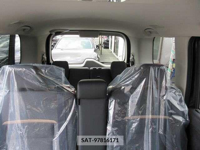 Nissan SERENA 2024-03 284312-13