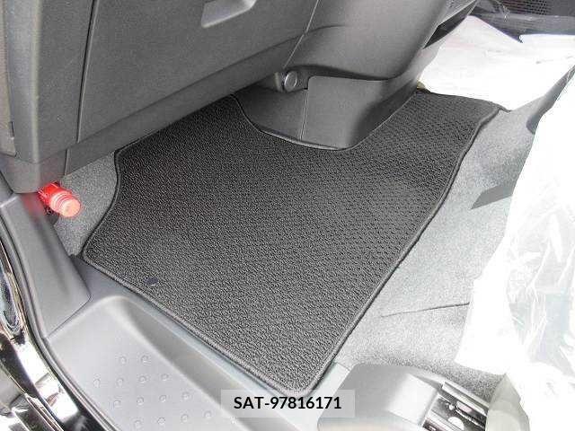 Nissan SERENA 2024-03 284312-19