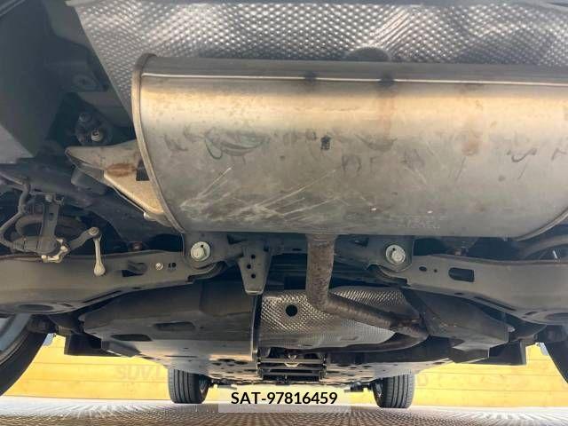 Toyota C-HR 2017-04 322974-19