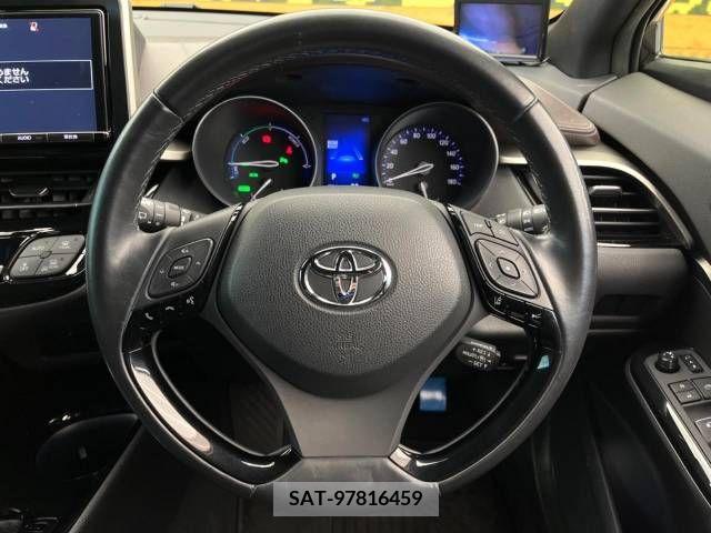 Toyota C-HR 2017-04 322974-11