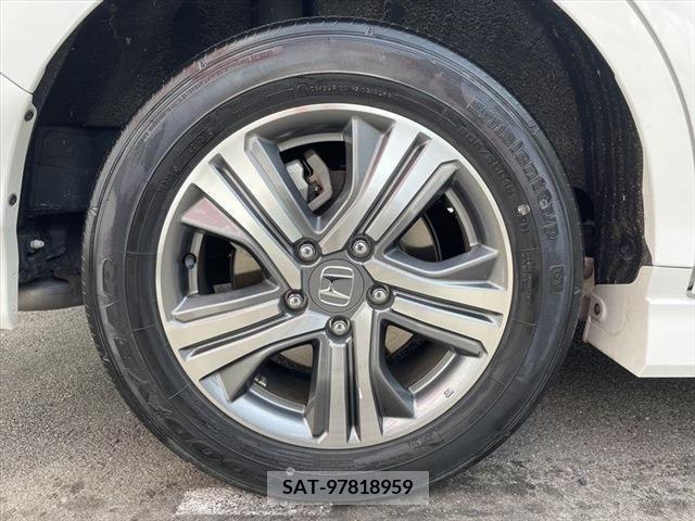 Honda STEP WGN 2021-06 233485-15