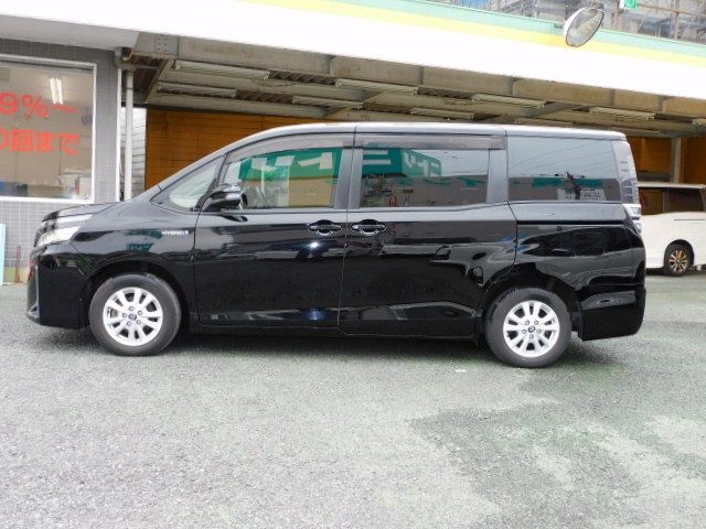 Toyota VOXY HYBRID 2018-11 183163-18