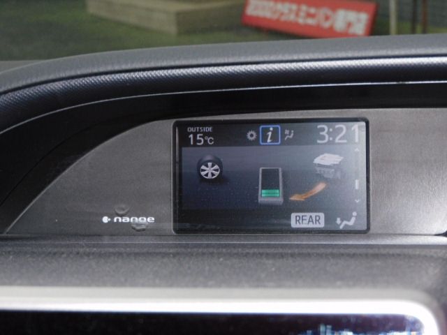Toyota VOXY HYBRID 2018-11 183163-10