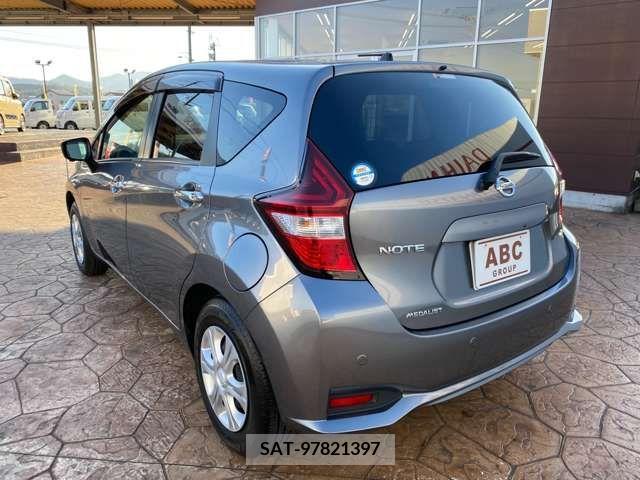 Nissan NOTE 2018-05 223707-6