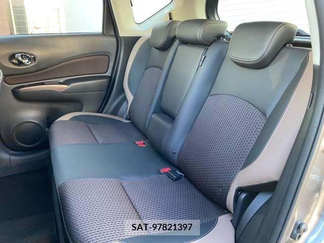 Nissan NOTE 2018-05 223707-17