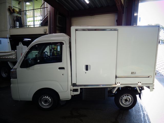 Daihatsu HIJET TRUCK 2018-02 13489-4