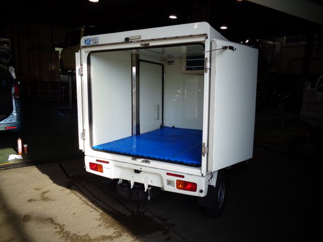 Daihatsu HIJET TRUCK 2018-02 13489-7