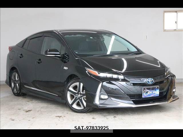 Toyota PRIUS PHV 2019-09 352148-1