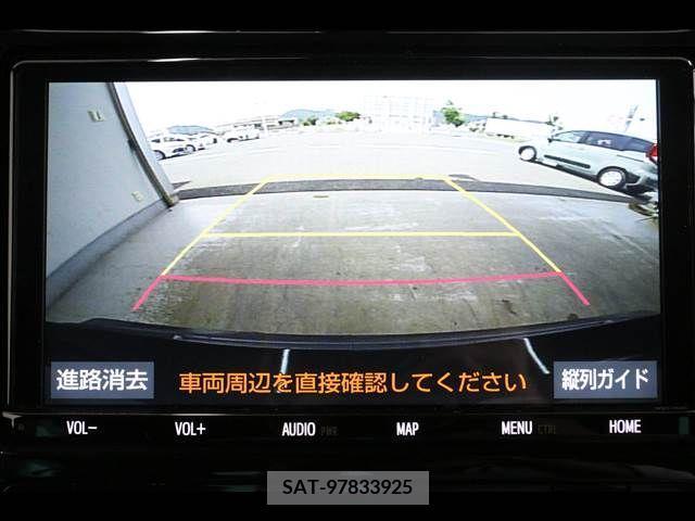 Toyota PRIUS PHV 2019-09 352148-4